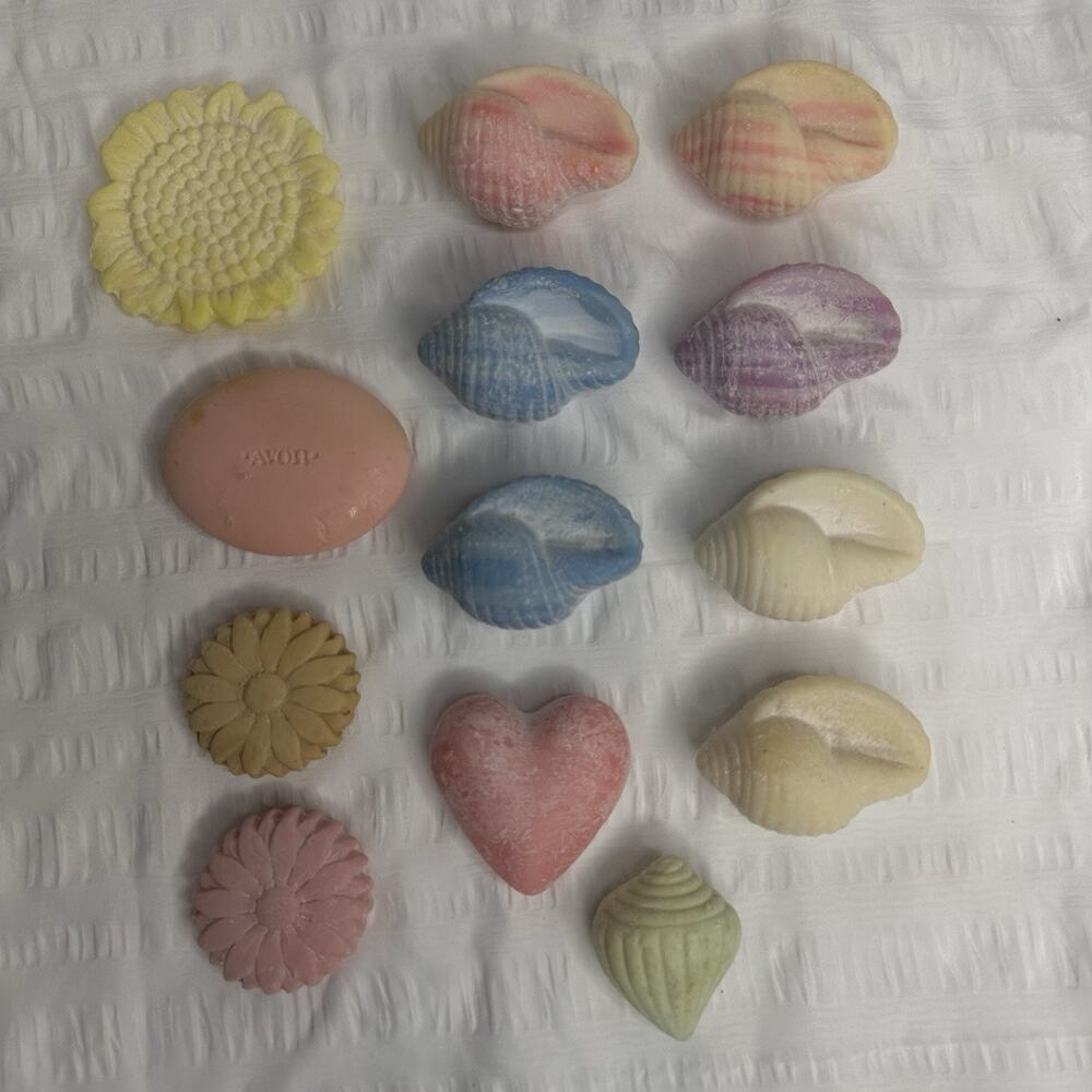 Lot of 13 Hand Soaps Seashells Flowers Heart Decor Display Retro Ornate Vintage